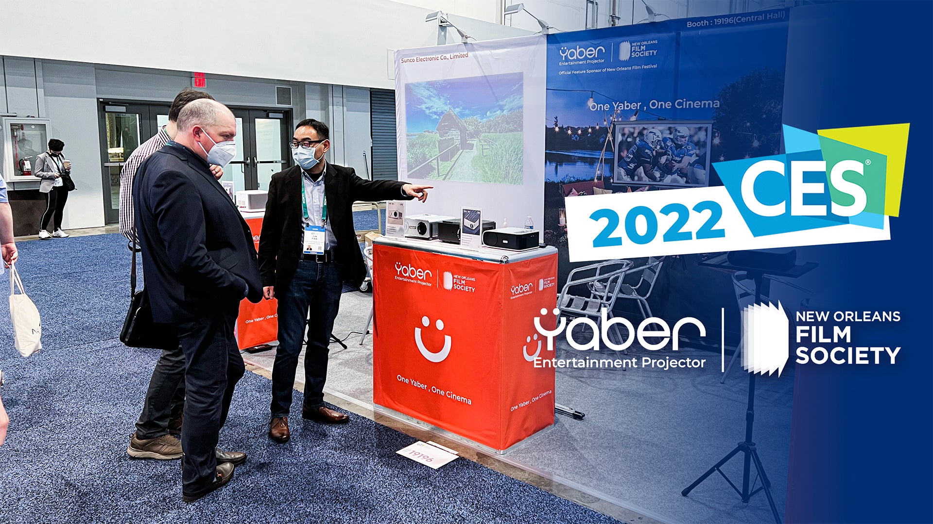 Yaber entertainment projector met friends at CES 2022!
